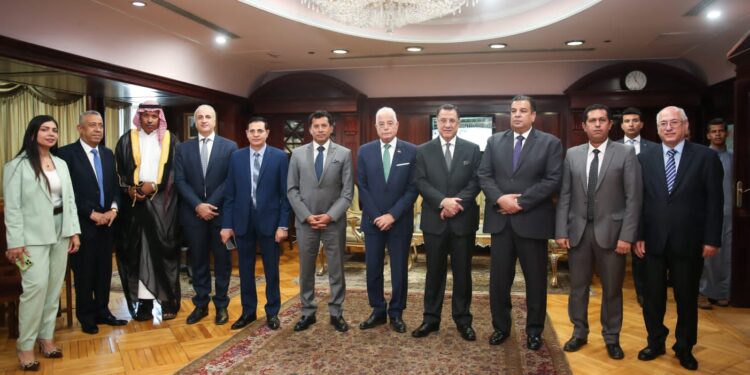 Le championnat international de course à chameau le 27 novembre à Charm Al-Cheikh 1 - Le Progrès Egyptien