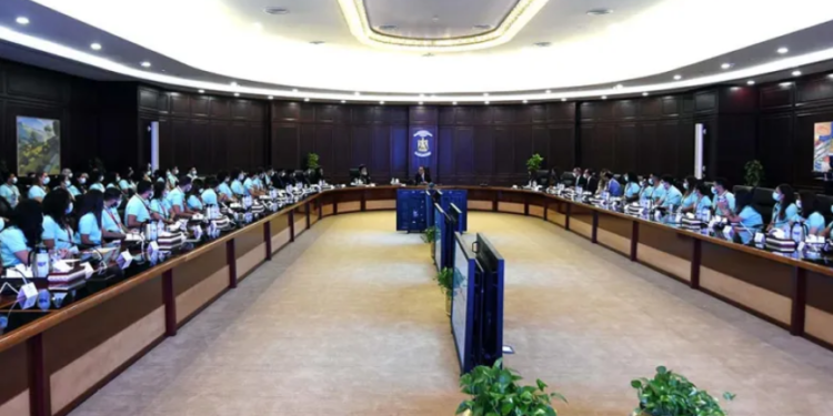 Madbouli : L'Etat a réussi à s'appuyer sur des jeunes ministres 2 - Le Progrès Egyptien Madbouli : L'Etat a réussi à s'appuyer sur des jeunes ministres 1 - Le Progrès Egyptien