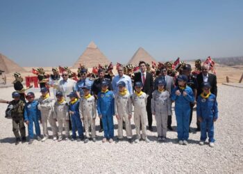 Les forces armées remerciées pour le spectacle “Pyramids Air Show 2022”