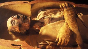 La momification 8 - Le Progrès Egyptien La momification 7 - Le Progrès Egyptien