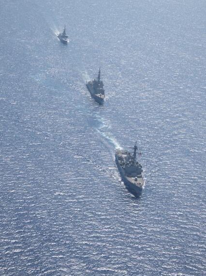 La Marine effectue un exercice naval avec les marines américaine et espagnole 1 - Le Progrès Egyptien