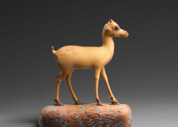 Une ravissante gazelle en ivoire