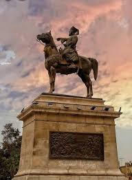 La statue d’Ibrahim pacha à la rue Al-Gomhoureya 1 - Le Progrès Egyptien