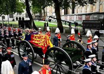 Les funérailles du siècle 1 - Le Progrès Egyptien Les funérailles du siècle
