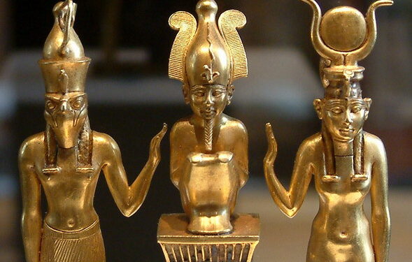 La triade d’Osorkon II 2 - Le Progrès Egyptien La triade d’Osorkon II 1 - Le Progrès Egyptien