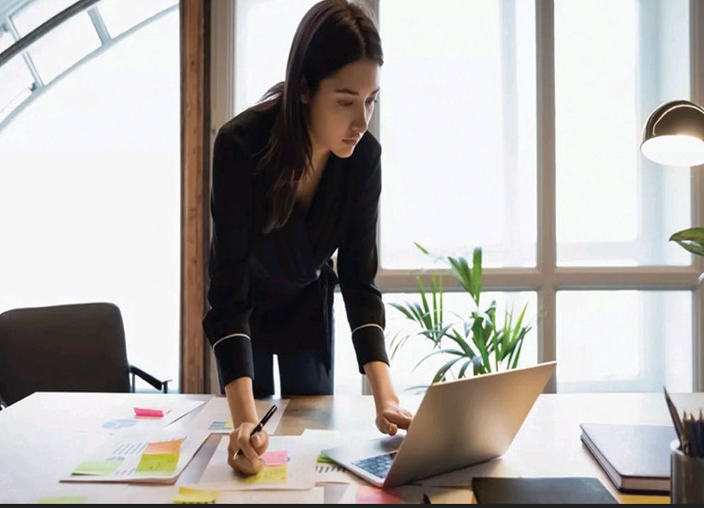 Promotions, maternité : Ces difficultés qui attendent les femmes à mi-carrière 1 - Le Progrès Egyptien