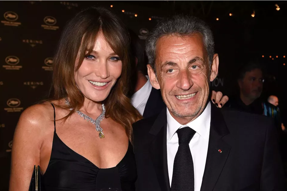 Sarkozy au mariage de son fils Louis avec Carla 2 - Le Progrès Egyptien Sarkozy au mariage de son fils Louis avec Carla 1 - Le Progrès Egyptien