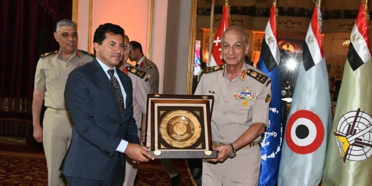 Des sportifs distingués décorés 2 - Le Progrès Egyptien Des sportifs distingués décorés 1 - Le Progrès Egyptien