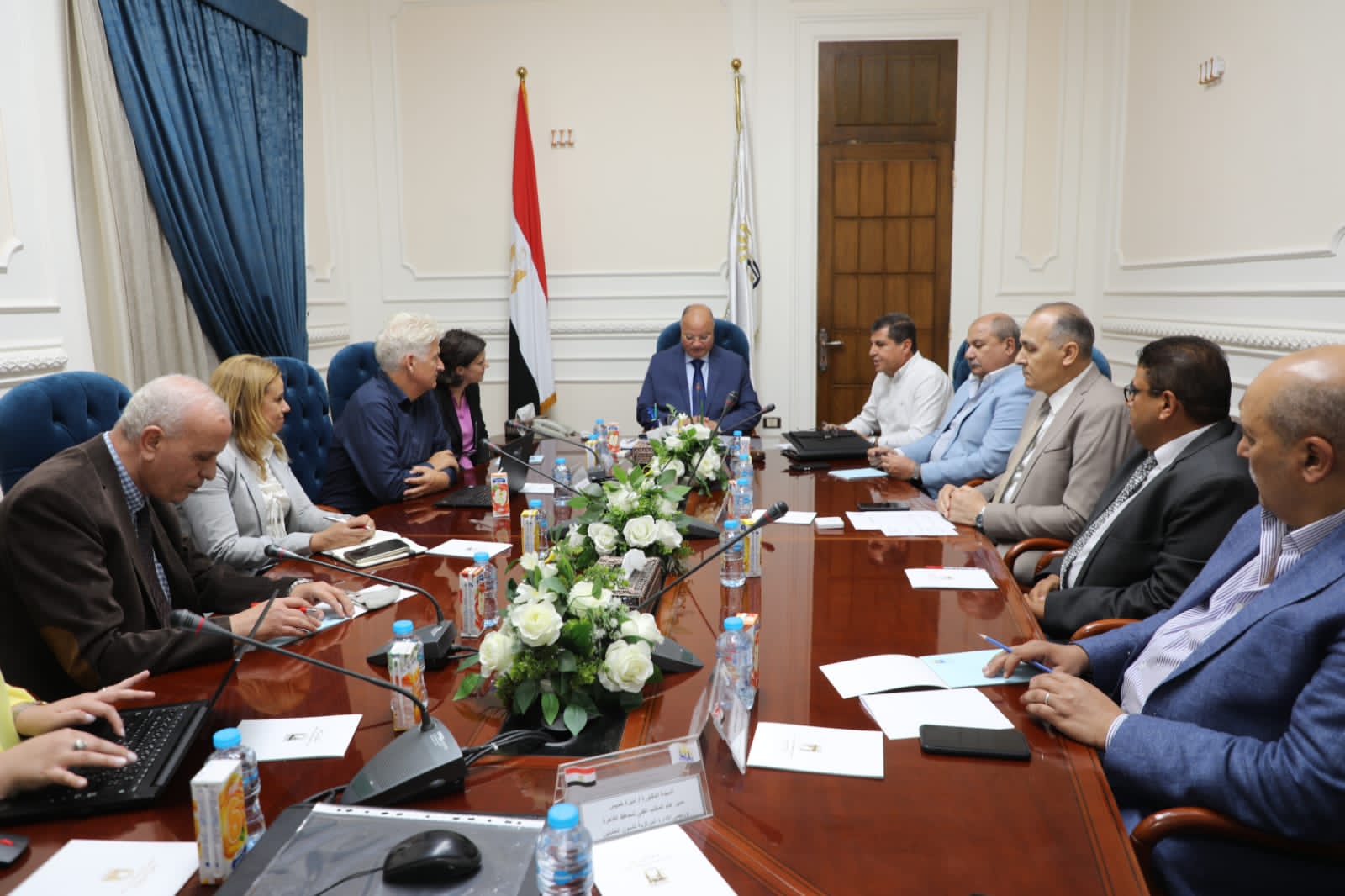 L'Egypte et l'Allemagne examine la coopération en matière d'enseignement technique 2 - Le Progrès Egyptien L'Egypte et l'Allemagne examine la coopération en matière d'enseignement technique 1 - Le Progrès Egyptien