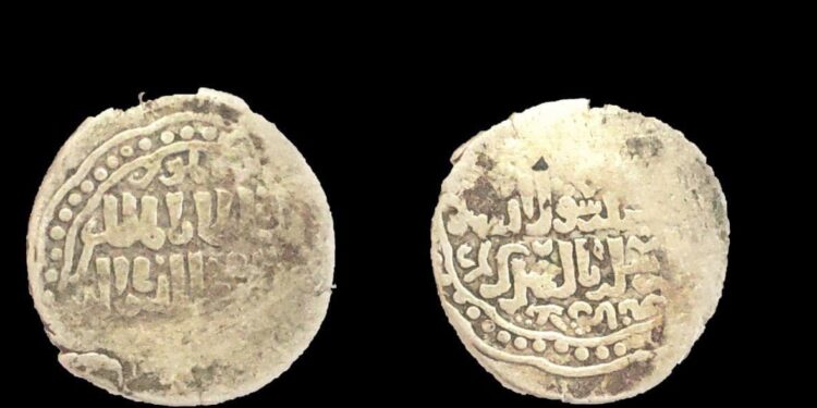 Découverte d’une cachette de monnaie à Esna 1 - Le Progrès Egyptien