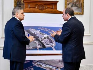 Al-Sissi examine le développement du Canal de Suez 3 - Le Progrès Egyptien
