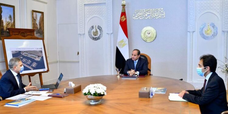 Al-Sissi examine le développement du Canal de Suez 1 - Le Progrès Egyptien