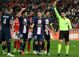 L1: le Paris SG à dix sauve un point à Reims