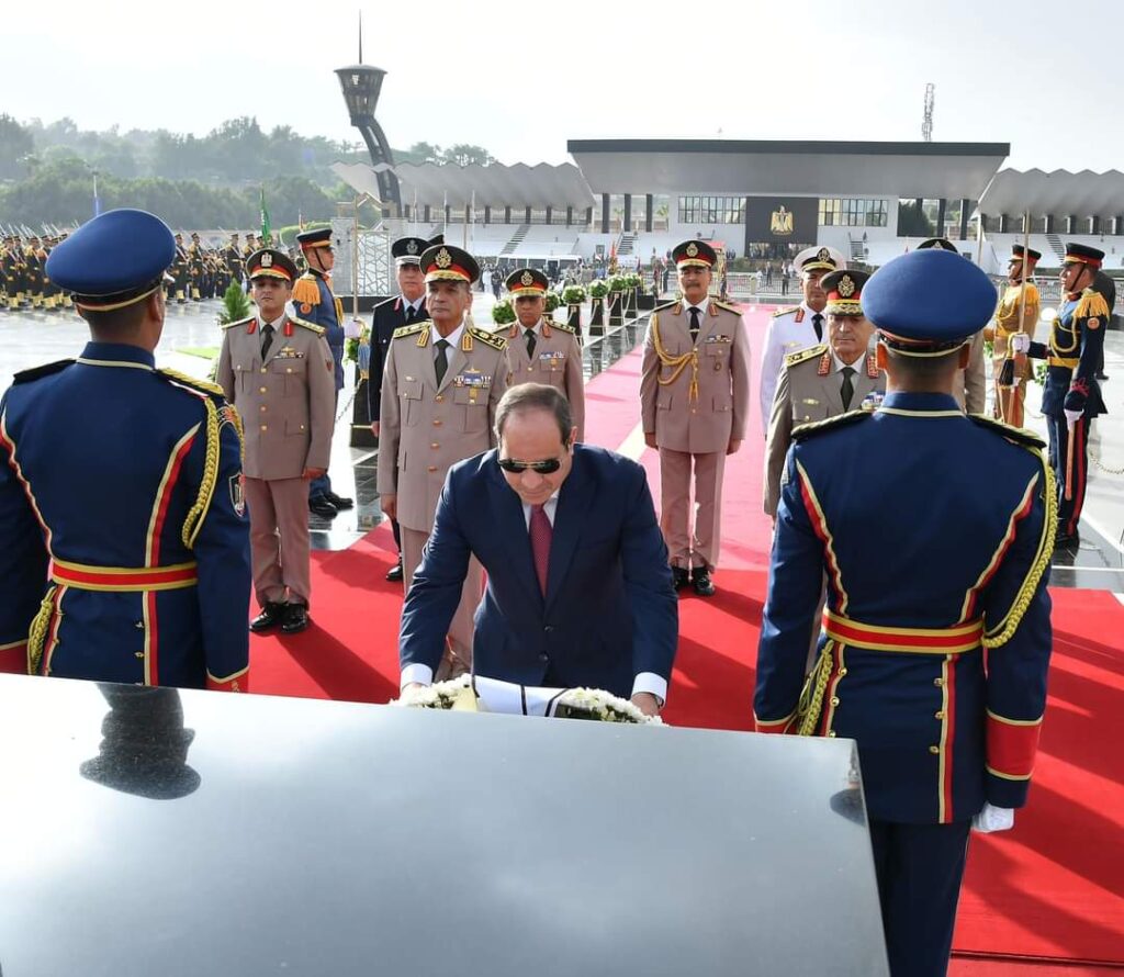 Al-Sissi examine avec les Forces armées la protection des piliers de la sécurité nationale 10 - Le Progrès Egyptien Al-Sissi examine avec les Forces armées la protection des piliers de la sécurité nationale 9 - Le Progrès Egyptien