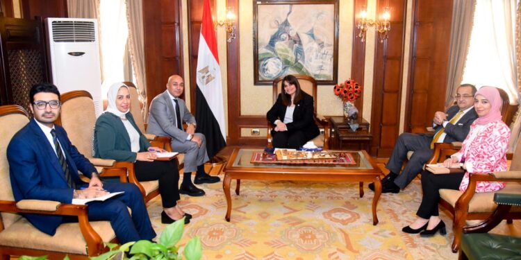 <strong>Soutien aux hommes d'affaires et aux investisseurs égyptiens de l’étranger </strong> 1 - Le Progrès Egyptien