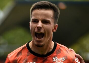 L1 : Lorient poursuit sa route, Lens suit, Monaco retrouve le chemin