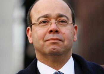 La guerre des monnaies entre le rouble et le dollar