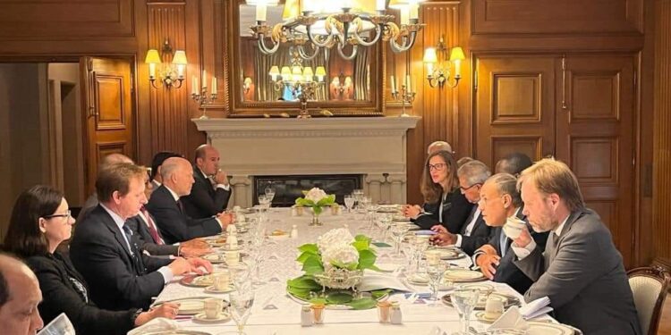 L'ambassadeur d'Egypte à Bruxelles passe en revue les objectifs à réaliser durant la COP 27 1 - Le Progrès Egyptien