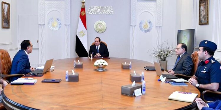 Al-Sissi examine le projet de “l’Avenir de l’Égypte” 2 - Le Progrès Egyptien Al-Sissi examine le projet de “l’Avenir de l’Égypte” 1 - Le Progrès Egyptien