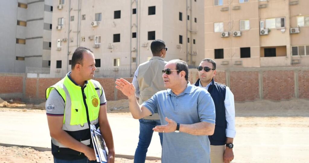 Al-Sissi inspecte les travaux de développement de routes et d'axes routiers au Grand Caire 10 - Le Progrès Egyptien Al-Sissi inspecte les travaux de développement de routes et d'axes routiers au Grand Caire 9 - Le Progrès Egyptien
