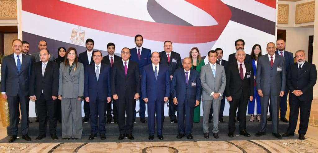 Al-Sissi : L'Egypte tient à développer sa coopération économique et commerciale avec le monde qatari des affaires 4 - Le Progrès Egyptien Al-Sissi : L'Egypte tient à développer sa coopération économique et commerciale avec le monde qatari des affaires 3 - Le Progrès Egyptien