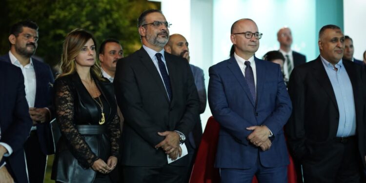 Plastic Bank-Henkel: 300 millions de bouteilles plastiques collectées en 2 ans 2 - Le Progrès Egyptien Plastic Bank-Henkel: 300 millions de bouteilles plastiques collectées en 2 ans 1 - Le Progrès Egyptien