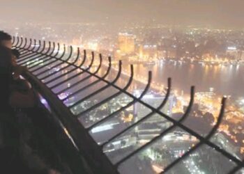 Voir le Caire depuis les hauteurs