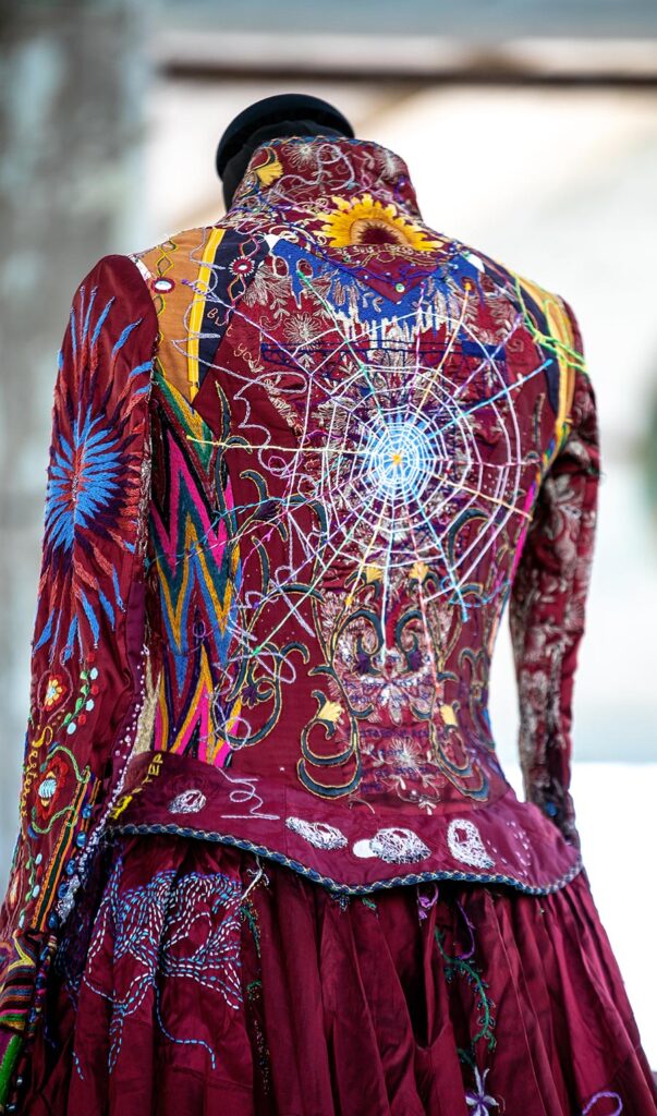 «La robe rouge » unifie les femmes du monde 19 - Le Progrès Egyptien