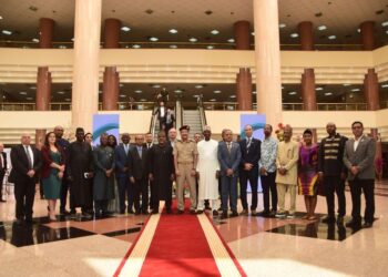Une délégation de l’Association des hommes d’affaires égypto-africains au centre médical mondial