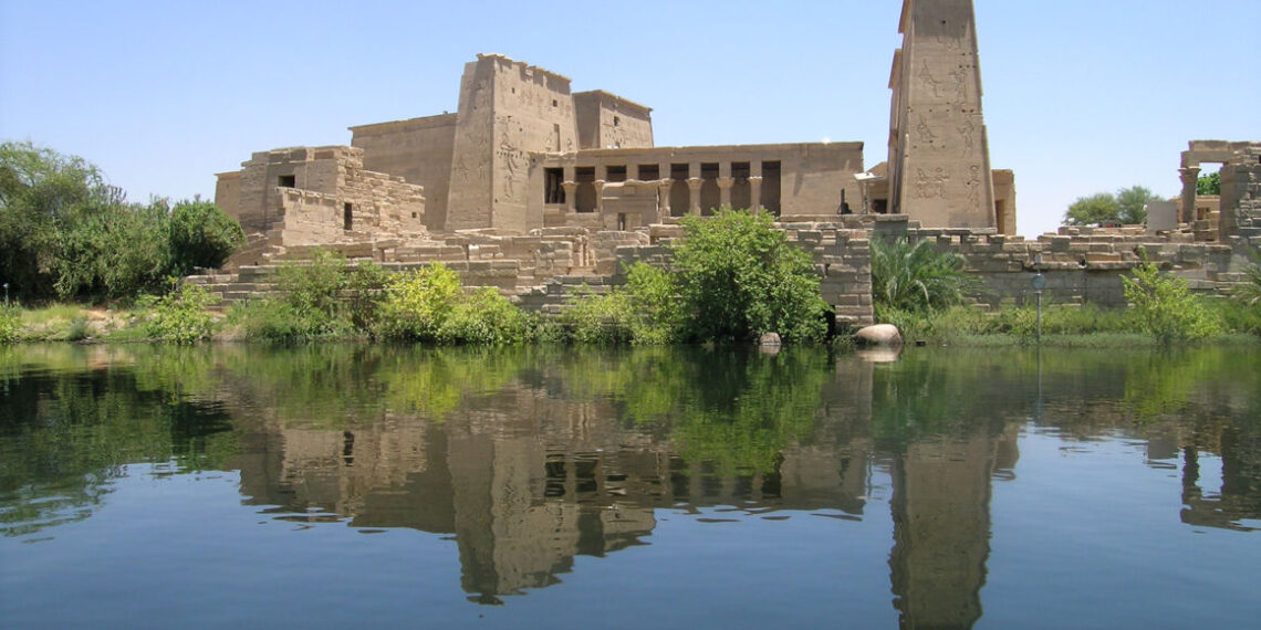 <strong>Philae : Le temple d’amour au cœur du Nil</strong> 1 - Le Progrès Egyptien