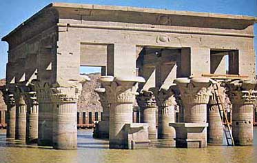 <strong>Philae : Le temple d’amour au cœur du Nil</strong> 6 - Le Progrès Egyptien <strong>Philae : Le temple d’amour au cœur du Nil</strong> 5 - Le Progrès Egyptien