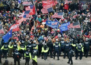 USA : La violence politique s’invite dans les élections de mi-mandat
