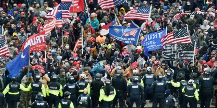 USA : La violence politique s’invite dans les élections de mi-mandat 2 - Le Progrès Egyptien USA : La violence politique s’invite dans les élections de mi-mandat 1 - Le Progrès Egyptien