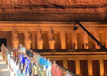 “Ricci” apporte de la “majesté” égyptienne à son défilé