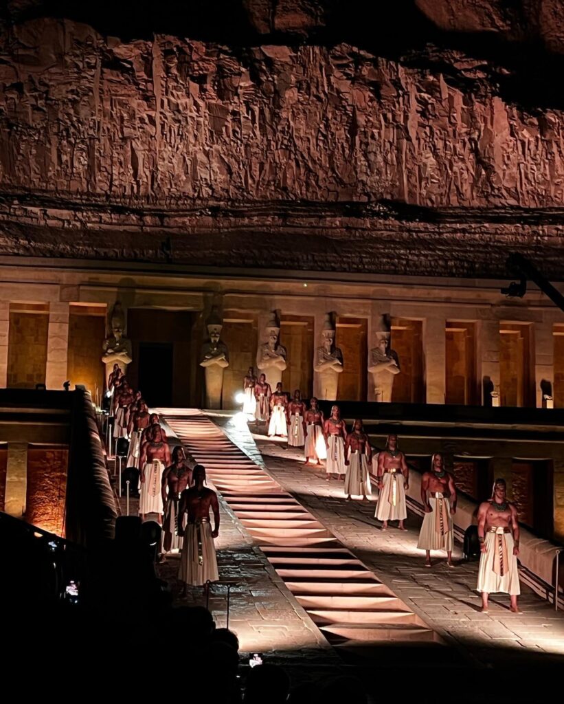 “Ricci” apporte de la “majesté” égyptienne à son défilé 3 - Le Progrès Egyptien