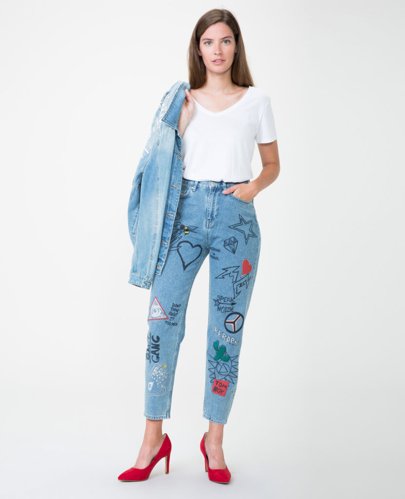 Blouses, manteau et chapeau, les basiques de notre dressing d’automne 6 - Le Progrès Egyptien Blouses, manteau et chapeau, les basiques de notre dressing d’automne 5 - Le Progrès Egyptien