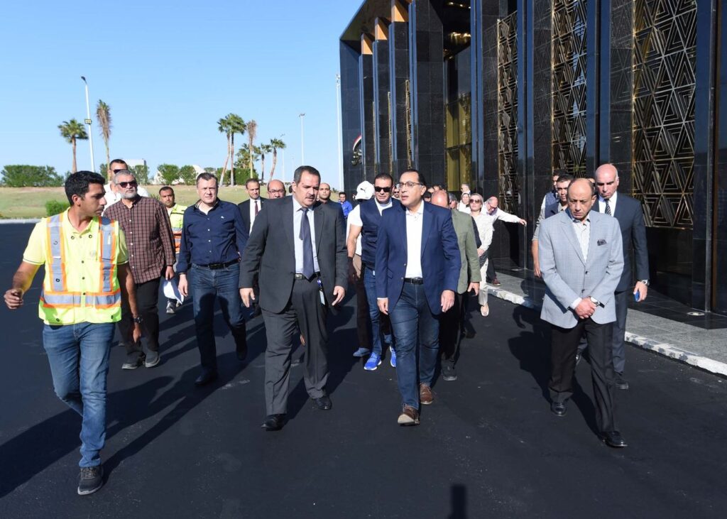 Charm El-Cheikh : Madbouli inspecte les projets de développement de l’aéroport 8 - Le Progrès Egyptien Charm El-Cheikh : Madbouli inspecte les projets de développement de l’aéroport 7 - Le Progrès Egyptien