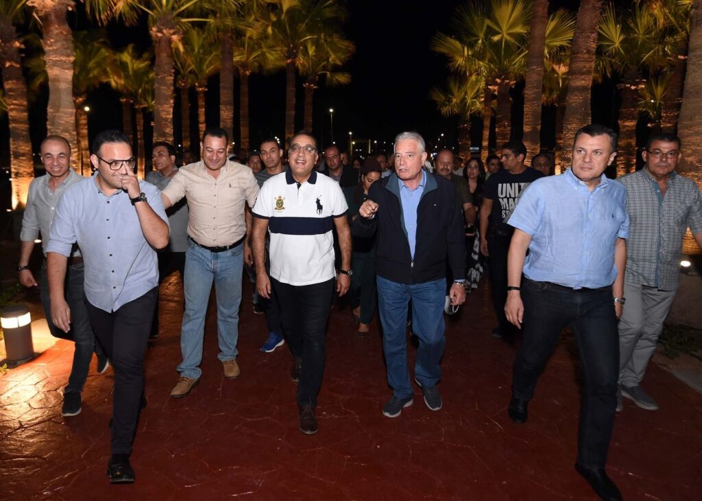 Charm El-Cheikh : Madbouli inspecte les projets de développement de l’aéroport 6 - Le Progrès Egyptien Charm El-Cheikh : Madbouli inspecte les projets de développement de l’aéroport 5 - Le Progrès Egyptien