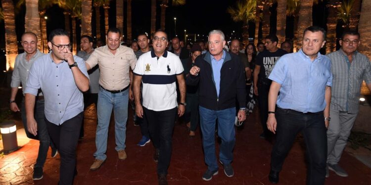 Charm El-Cheikh : Madbouli inspecte les projets de développement de l’aéroport 2 - Le Progrès Egyptien Charm El-Cheikh : Madbouli inspecte les projets de développement de l’aéroport 1 - Le Progrès Egyptien