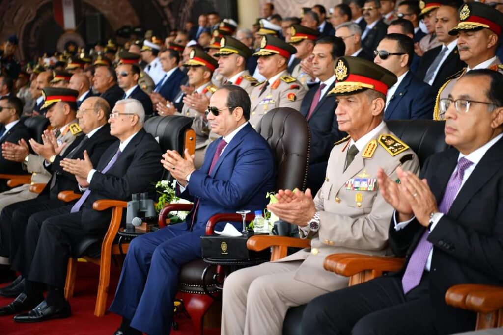 Al-Sissi : L’Égypte est capable de relever tous les défis grâce à la sécurité et à la stabilité 8 - Le Progrès Egyptien Al-Sissi : L’Égypte est capable de relever tous les défis grâce à la sécurité et à la stabilité 7 - Le Progrès Egyptien