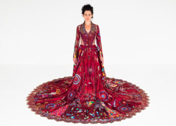 «La robe rouge » unifie les femmes du monde