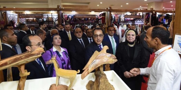 Inauguration du  Salon des métiers artisanaux "Notre patrimoine" 2 - Le Progrès Egyptien Inauguration du  Salon des métiers artisanaux "Notre patrimoine" 1 - Le Progrès Egyptien