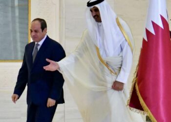 Al-Sissi regagne la patrie après une visite éclair au Qatar
