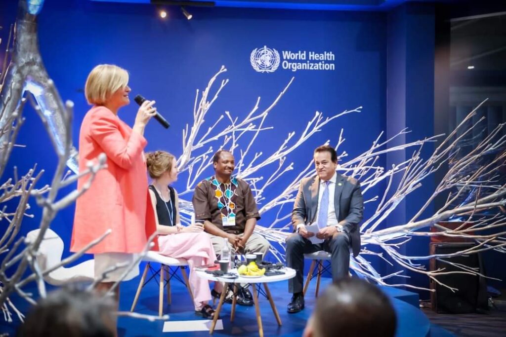 <strong>Le ministre de la Santé participe à l'inauguration du Pavillon de l'OMS</strong> 4 - Le Progrès Egyptien <strong>Le ministre de la Santé participe à l'inauguration du Pavillon de l'OMS</strong> 3 - Le Progrès Egyptien