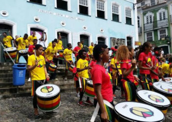 Le groupe brésilien Olodum chante sur l’Égypte ancienne et ses pharaons