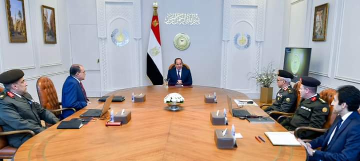 Al-Sissi fait le suivi des projets du Génie militaire