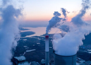 Climat : L’AIE prévoit un pic mondial des émissions de CO2 liées à l’énergie en 2025