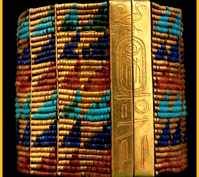 <strong>Bracelet d’Ahhotep I</strong> 2 - Le Progrès Egyptien <strong>Bracelet d’Ahhotep I</strong> 1 - Le Progrès Egyptien