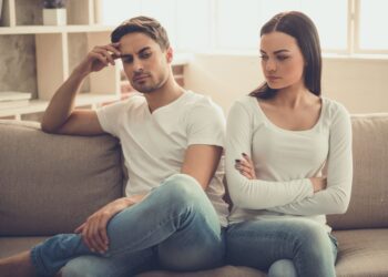 Couple : Est-il possible d’aimer sans étouffer ? 