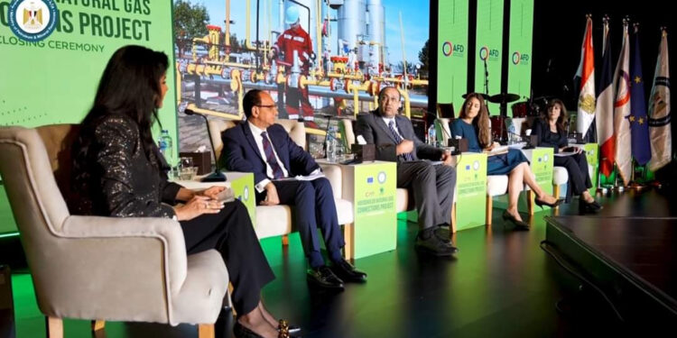 Egypte-France : Coopération pour une exploitation optimale des ressources en gaz 2 - Le Progrès Egyptien Egypte-France : Coopération pour une exploitation optimale des ressources en gaz 1 - Le Progrès Egyptien